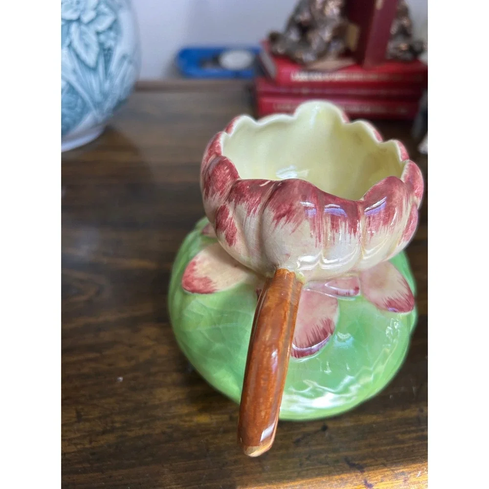 Shorter & Son Staffordshire Hand Painted Flower Cabbage Leaf Creamer England